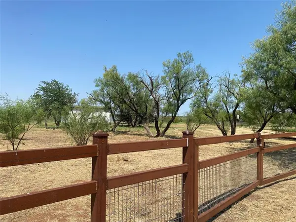 Lot 25 &26 Edgewater Beach Club, Haskell, TX 79521