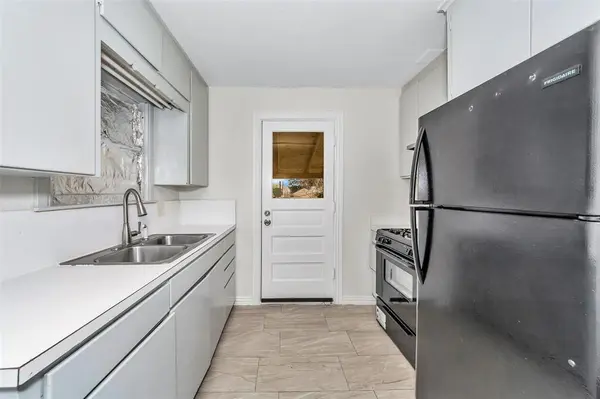 2721 Janice Lane, Fort Worth, TX 76112