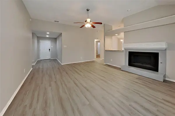 4105 Bradley Lane, Arlington, TX 76017