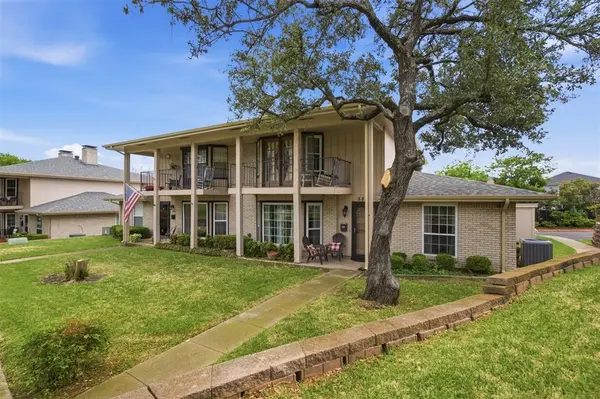 5852 Marina Drive #21, Garland, TX 75043