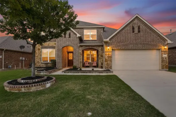 8025 Ponwar Drive, Fort Worth, TX 76131