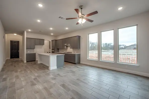 8744 Treeline Parkway, Justin, TX 76247