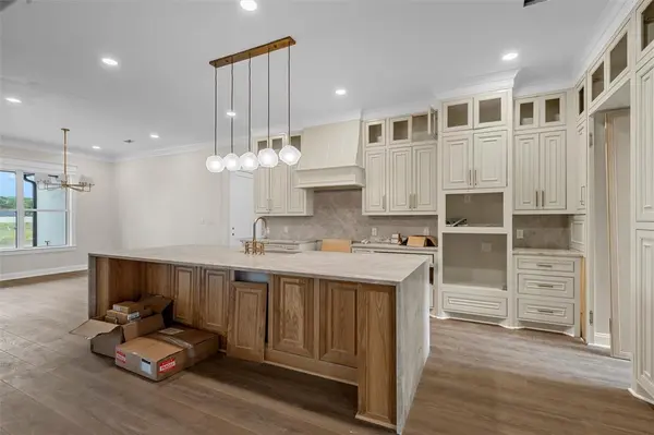 36 Pinehurst Drive, Woodway, TX 76712