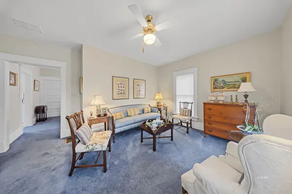 1368 Powell Street, Middleport, OH 45760