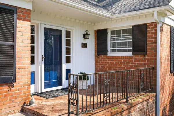 1619 Dogwood LN, Lynchburg, VA 24503