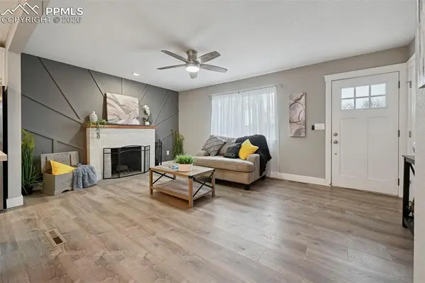 535 Warren AVE, Colorado Springs, CO 80905