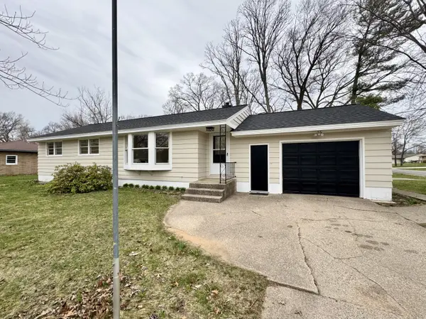 1786 Oak Park DR, Muskegon Twp, MI 49442
