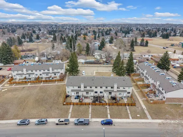 31 Alford AVE #65, Red Deer, AB T4R1G9