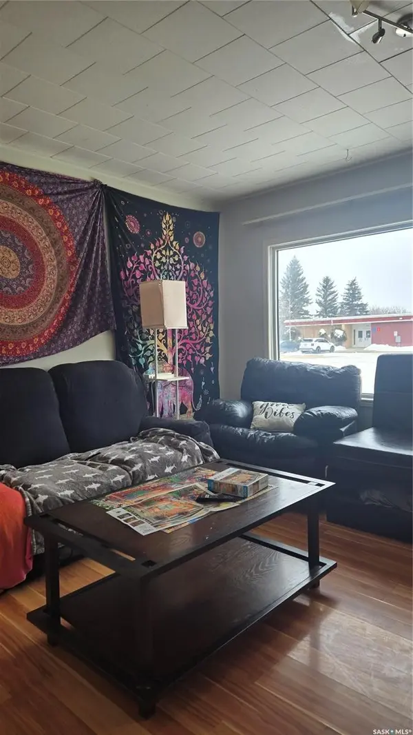 409 Wylie AVENUE, Oxbow, SK S0C 2B0