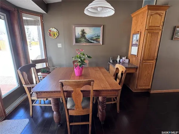 930 Sinotte CRESCENT, La Ronge, SK S0J 1L0