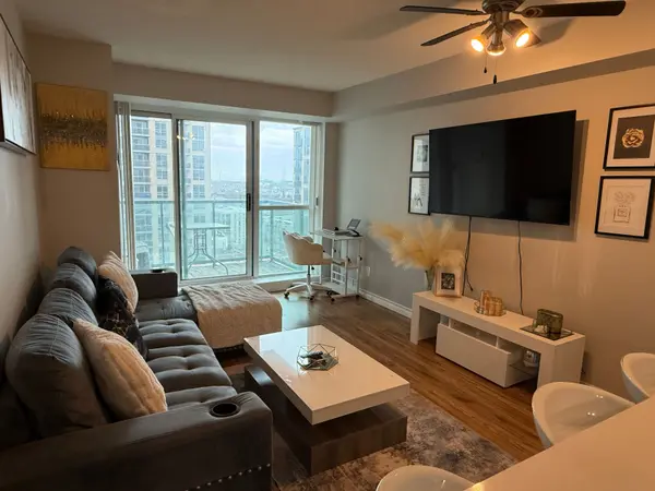 7 Michael Power PL #1406, Toronto W08, ON M9A 0A4