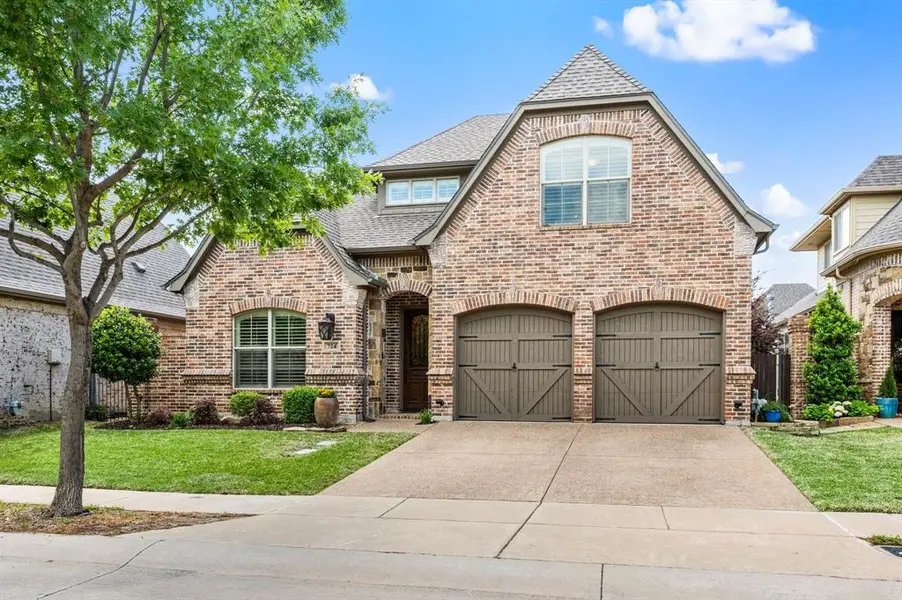 724 E Hill Street, Keller, TX 76248