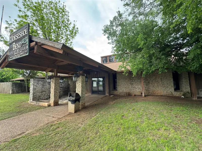 305 Lipan, Weatherford, TX 76087