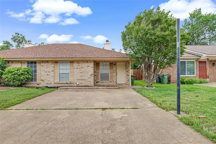 420 Claire Court, Arlington, TX 76012