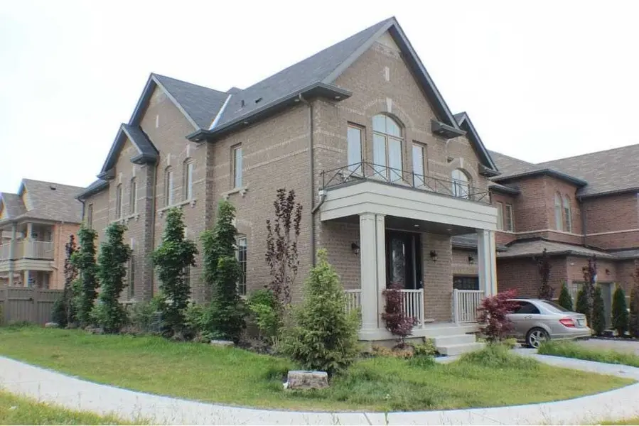 99 Kincardin ST, Vaughan, ON L4H 4H7