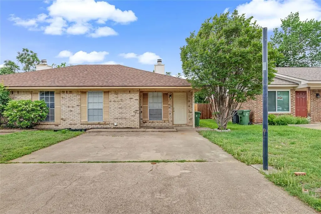 420 Claire Court, Arlington, TX 76012