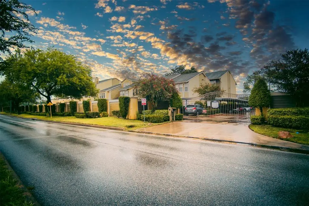 3995 Eldridge Parkway #2011, Houston, TX 77082