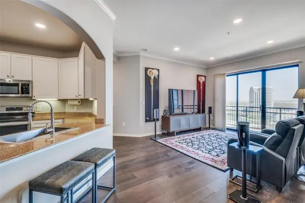 330 Las Colinas Boulevard E #1424, Irving, TX 75039