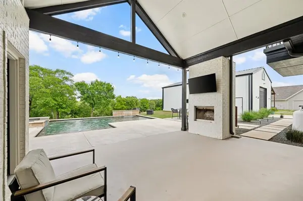 130 Nicholas Way, Decatur, TX 76234