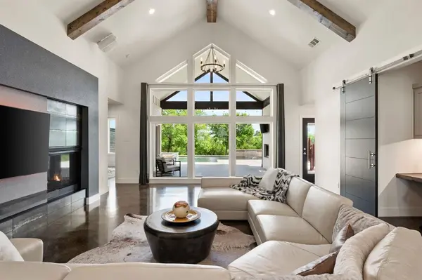 130 Nicholas Way, Decatur, TX 76234