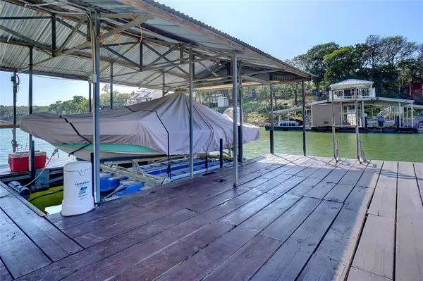 373 County Road 1742, Chico, TX 76431