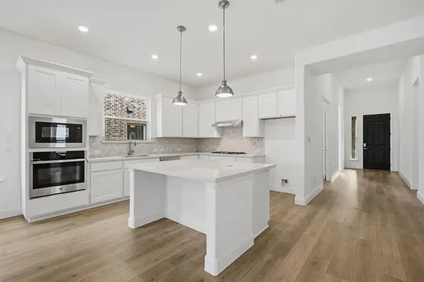 1608 Victory Terrace, Northlake, TX 76226