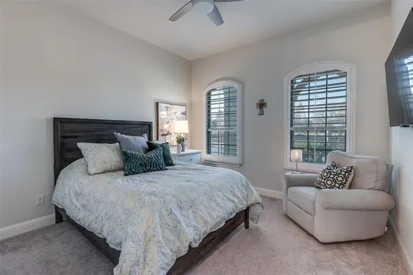 1405 Hackney Drive, Mansfield, TX 76063