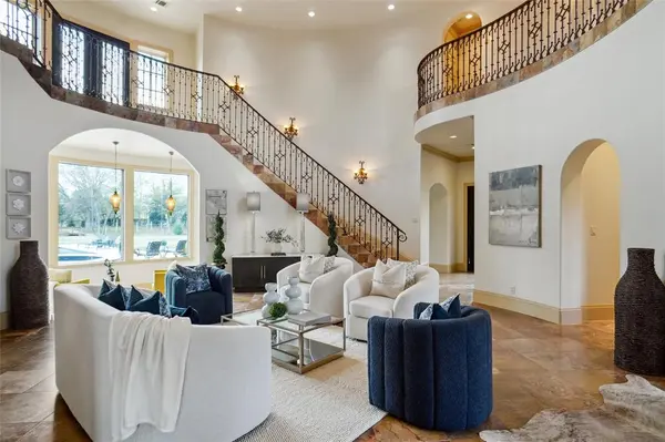 2201 La Rochelle, Flower Mound, TX 75022