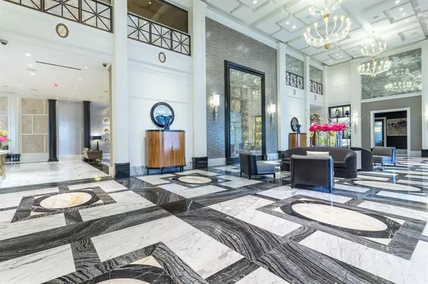 2300 WOLF Street #18A, Dallas, TX 75201