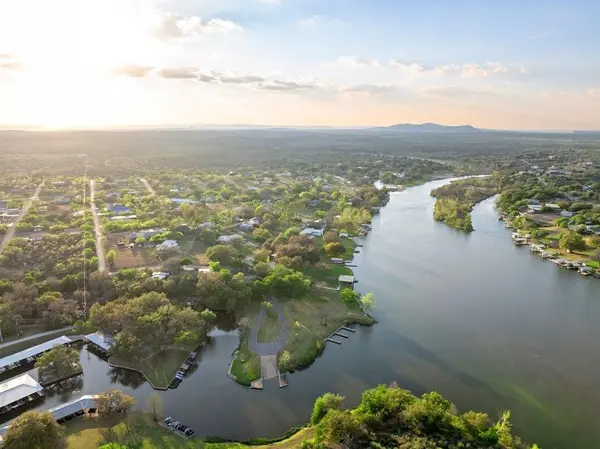 1407 County Road 311, Horseshoe Bay, TX 78657