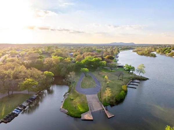 1407 County Road 311, Horseshoe Bay, TX 78657