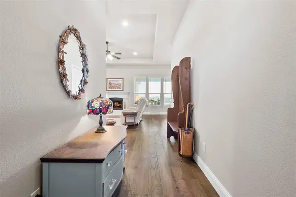 221 Prairie Dog Drive, Godley, TX 76044