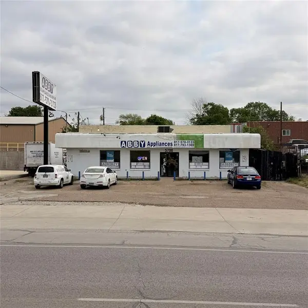 5700 Jacksboro Highway, Sansom Park, TX 76114