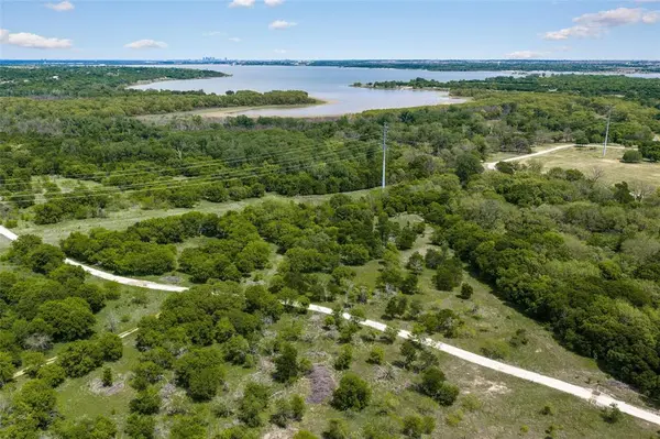 6900 Westcreek Circle, Fort Worth, TX 76133