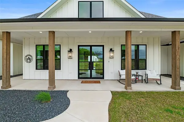 8708 Freeman Road, Sanger, TX 76266