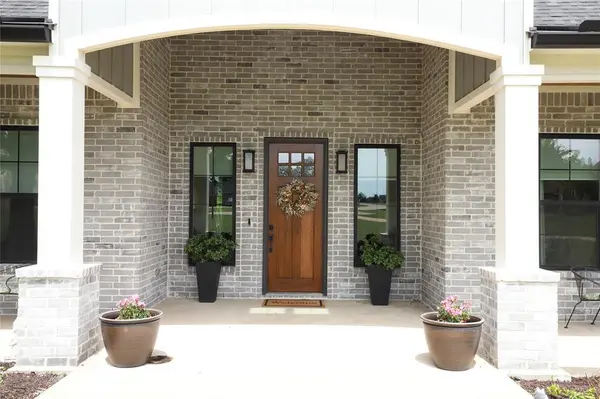 2188 Westview Drive, Wills Point, TX 75169