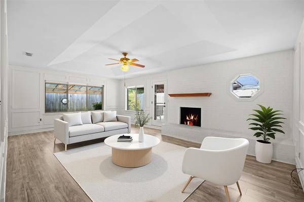 1409 Circle Lane, Bedford, TX 76022