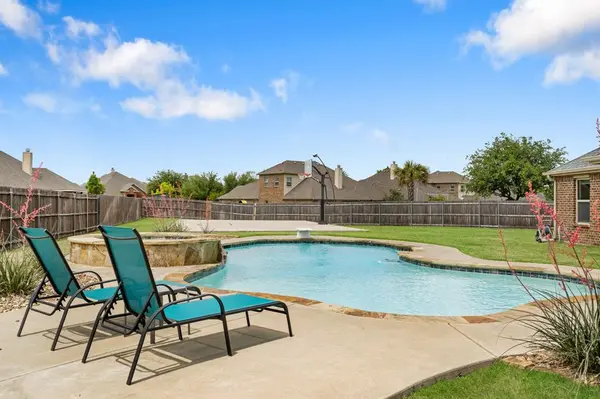 1688 Pecos Court, Burleson, TX 76028