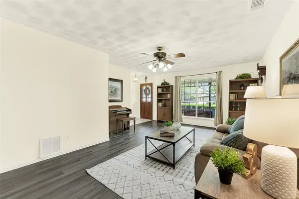 2704 Belhaven Drive, Mesquite, TX 75150