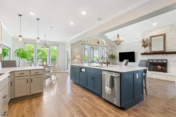 101 Rancho Lorena Drive, Lorena, TX 76655