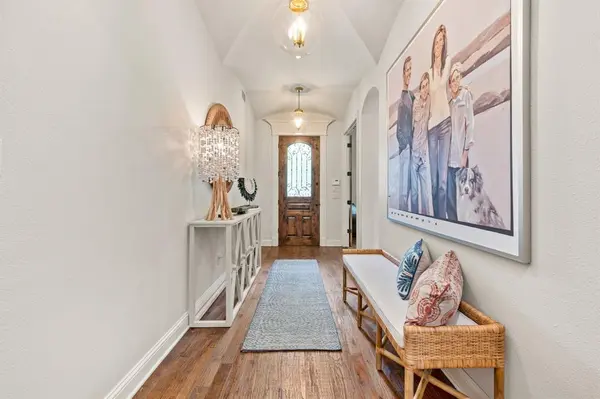 724 E Hill Street, Keller, TX 76248