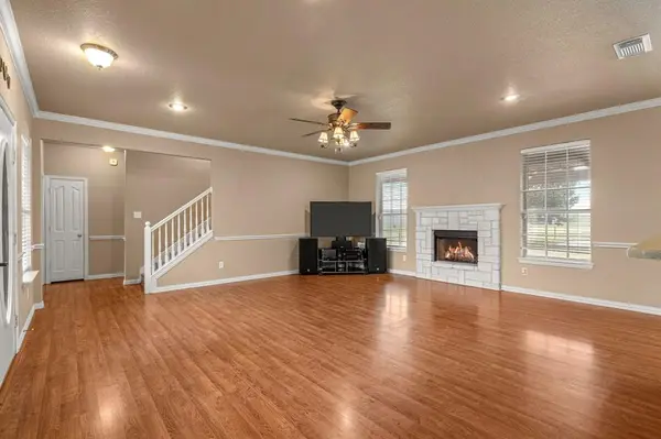 6501 Indian Trail, Sanger, TX 76266