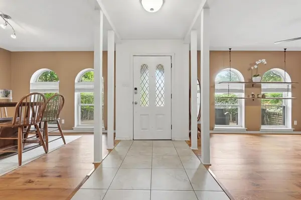 1306 Drexel Drive, Irving, TX 75061