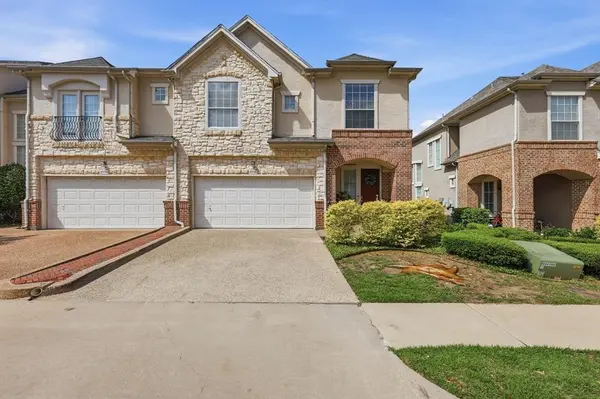 2535 CHAMPAGNE Drive, Irving, TX 75038