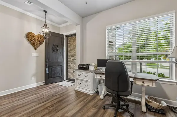 4717 Beaver Creek Drive, Arlington, TX 76005