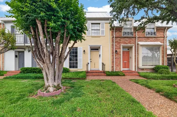 9852 Brockbank Drive, Dallas, TX 75220