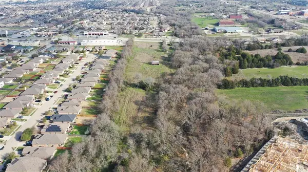 611 W White Street, Anna, TX 75409