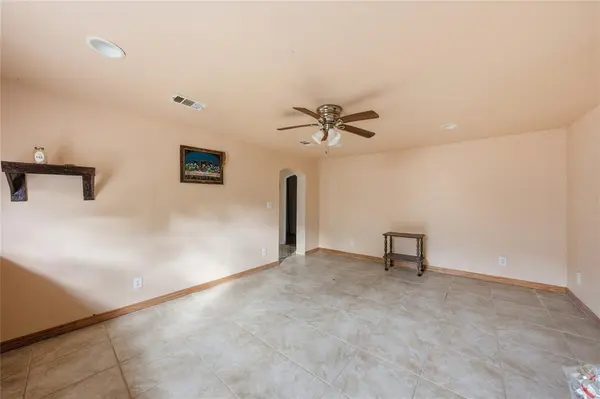 304 BRAZOS, Groesbeck, TX 76642