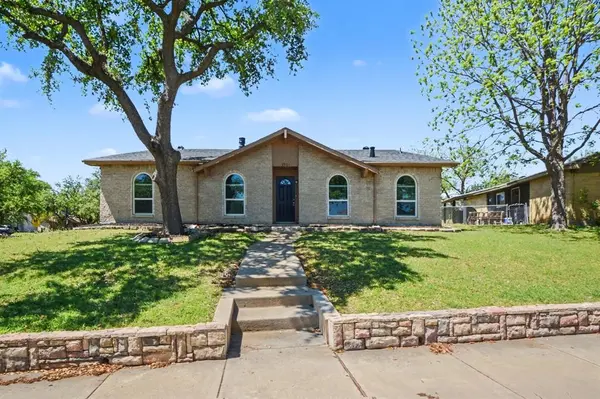 2901 Mill Trail, Carrollton, TX 75007