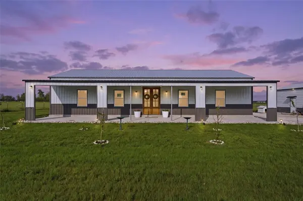 151 Kasberg Road, Leroy, TX 76654